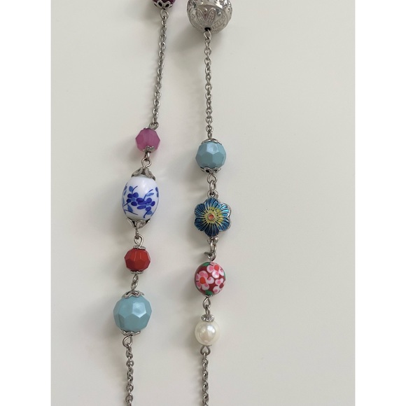 Long Bead Necklace - Picture 4 of 9